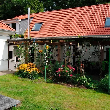 Alte Schmiede App 4 *